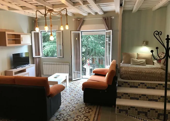 Charcos De Gredos Апартаменты *