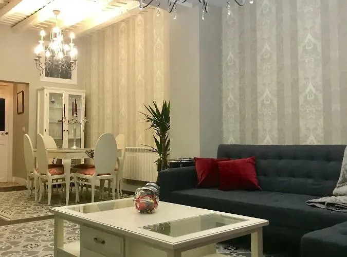 Апартаменты Charcos De Gredos *